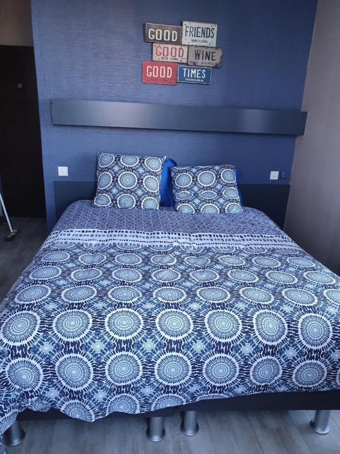 Caveau Du Rond Point Buxy Eksteriør billede